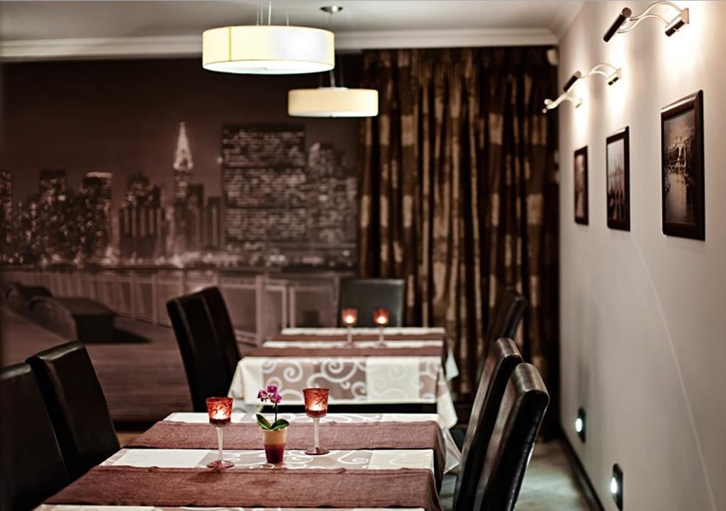 פלוק Hotel Willa Adriana מראה חיצוני תמונה
